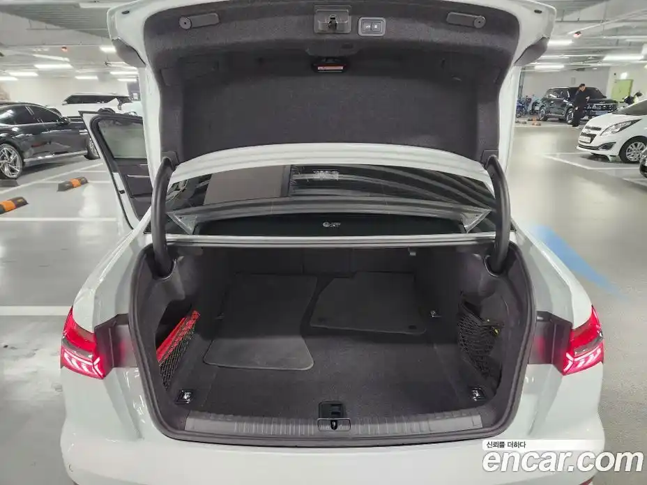 Audi A6 2022 2.0 Автомат в Москве № 229849, фото 18