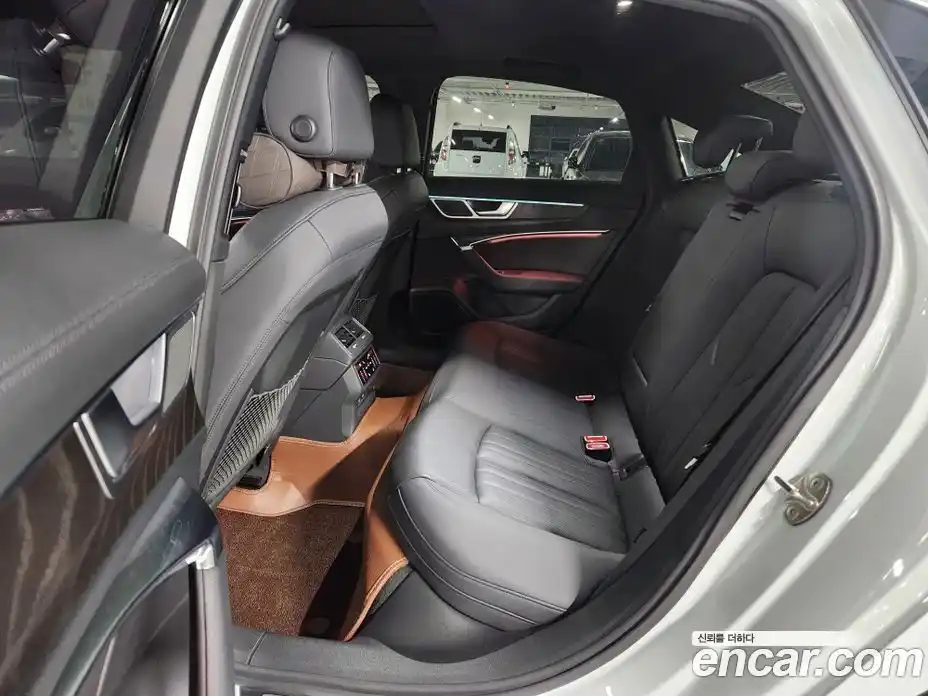 Audi A6 2022 2.0 Автомат в Москве № 229849, фото 9