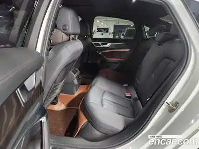 Audi A6 2022 2.0 Автомат в Москве № 229849, миниатюра 9