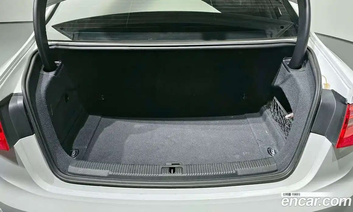 Audi A6 2015 2.0 Автомат в Москве № 230205, фото 15