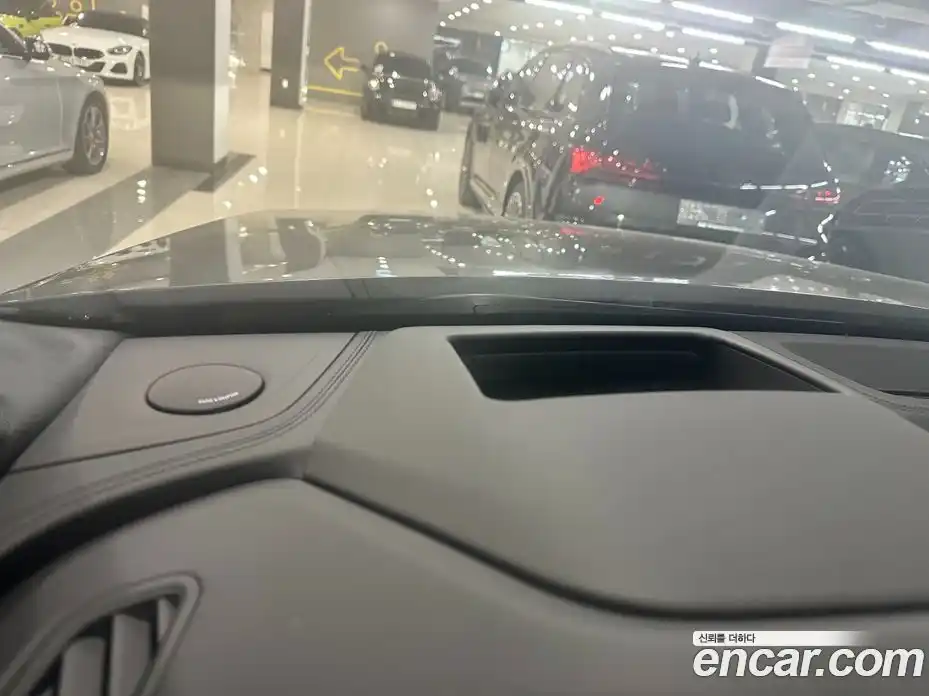 Audi SQ7 2026 4.0 Автомат в Москве № 230214, фото 12