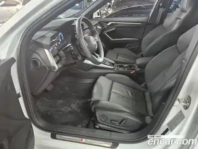 Audi A3 2022 2.0 Автомат в Москве № 230298, миниатюра 10