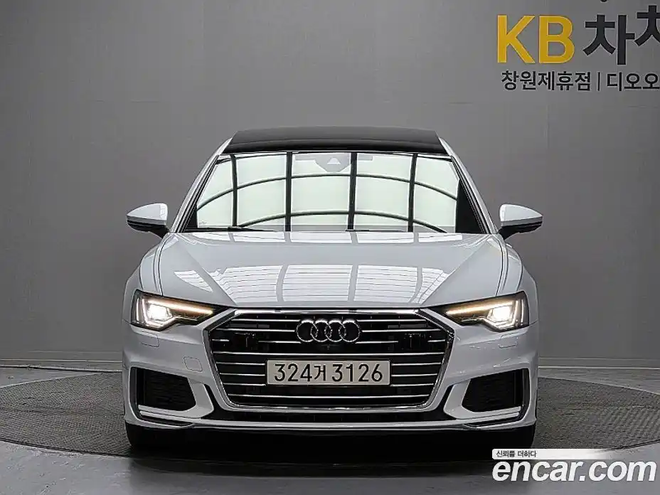 Audi A6 2022 2.0 Автомат в Москве № 230361, фото 3