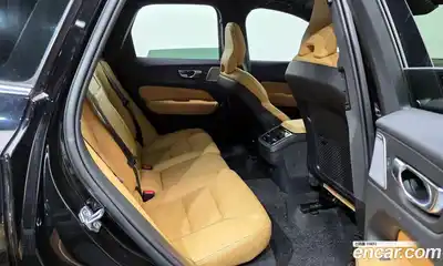 Volvo XC60 2022 2.0 Автомат в Москве № 230435, миниатюра 12