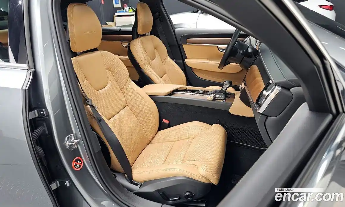 Volvo S90 2019 2.0 Автомат в Москве № 230538, фото 13