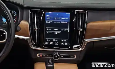 Volvo S90 2019 2.0 Автомат в Москве № 230538, миниатюра 10