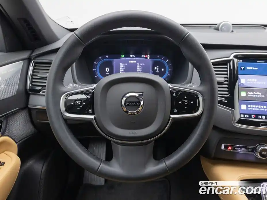 Volvo XC90 2025 2.0 Автомат в Москве № 230788, фото 11