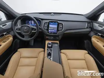 Volvo XC90 2025 2.0 Автомат в Москве № 230788, миниатюра 8