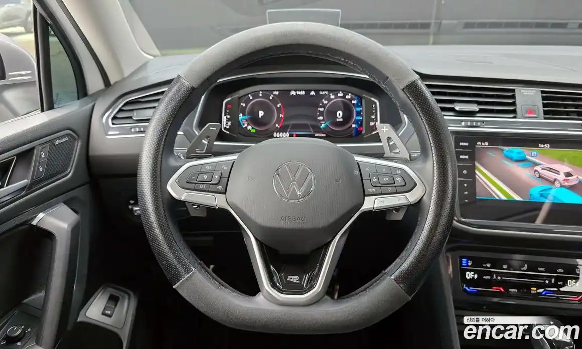 Volkswagen Tiguan 2023 2.0 Автомат в Москве № 232133, фото 15