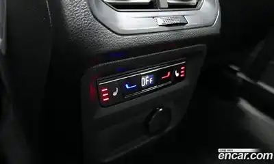 Volkswagen Tiguan 2023 2.0 Автомат в Москве № 232133, миниатюра 10