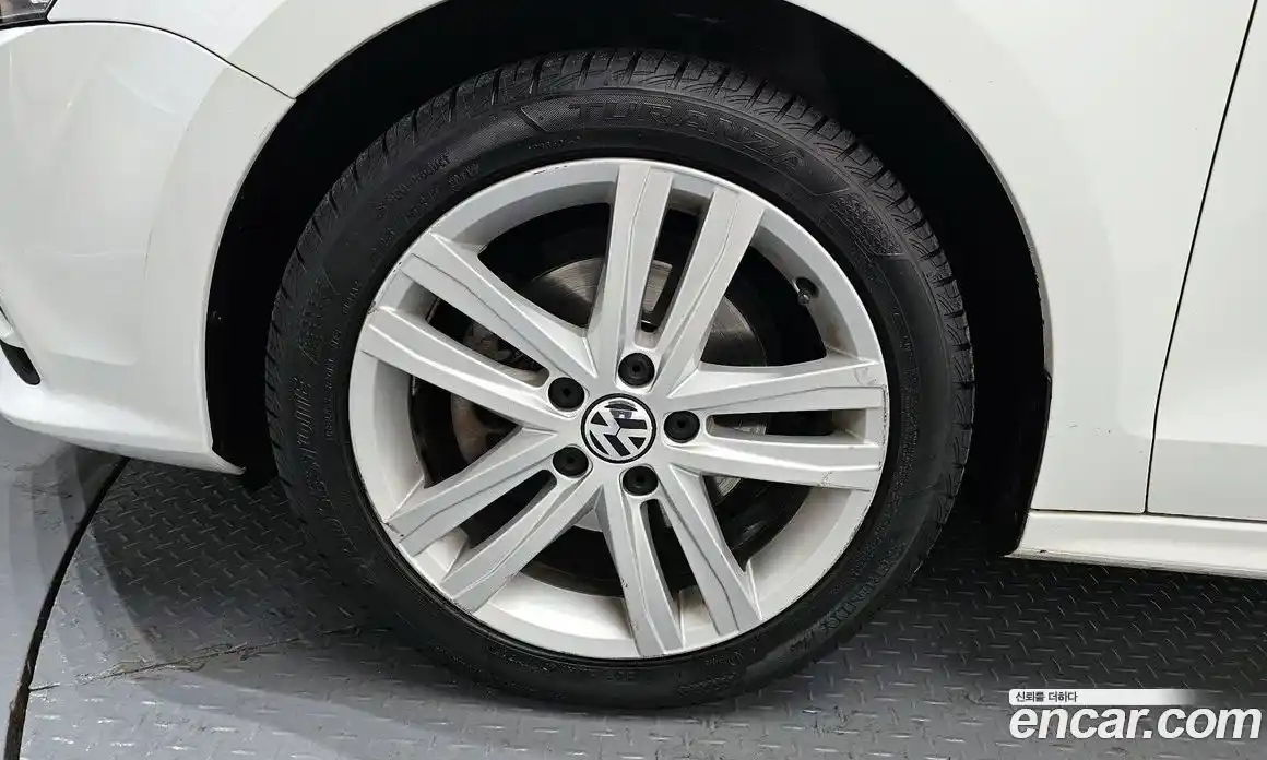 Volkswagen Jetta 2015 2.0 Автомат в Москве № 232187, фото 18