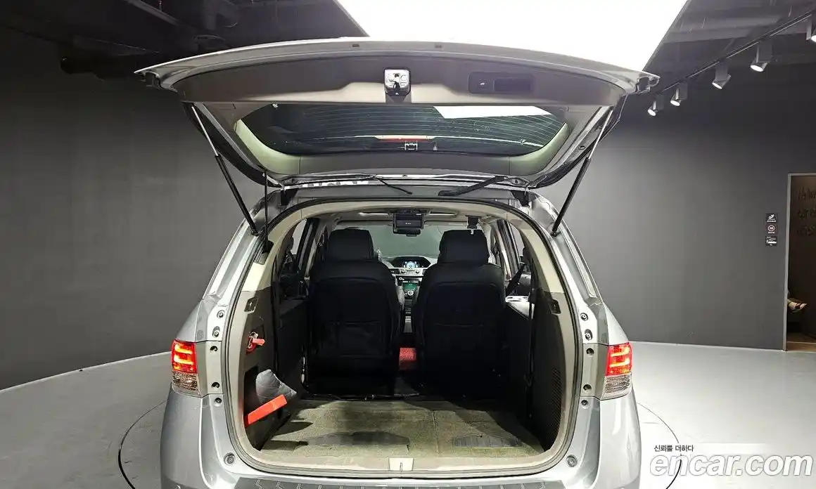 Honda Odyssey 2016 3.5 Автомат в Москве № 232883, фото 20