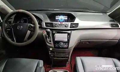 Honda Odyssey 2016 3.5 Автомат в Москве № 232883, миниатюра 7