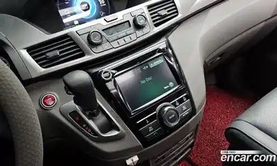 Honda Odyssey 2016 3.5 Автомат в Москве № 232883, миниатюра 9