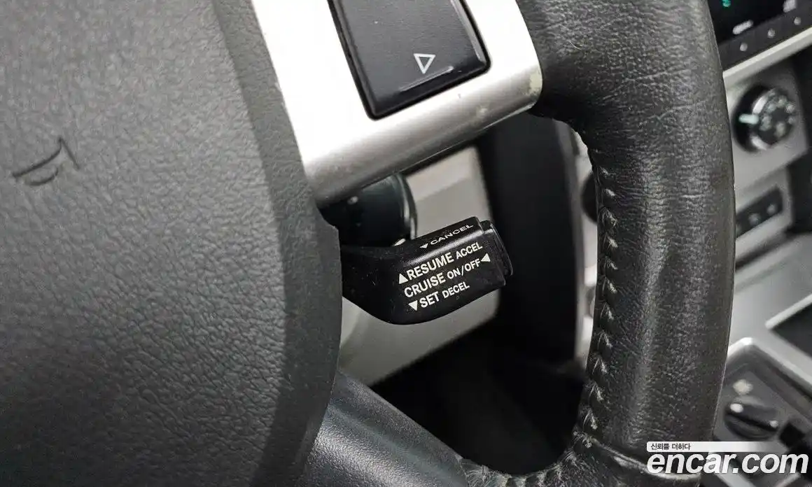 Dodge Nitro 2008 2.8 Автомат в Москве № 233527, фото 19