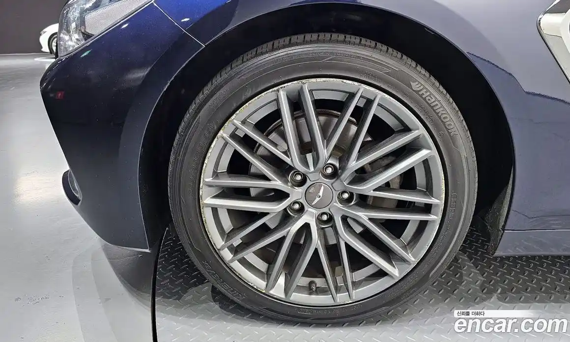 Genesis G70 2018 2.0 Автомат в Москве № 23638, фото 10