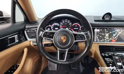 Porsche Panamera 2018 3.0 Автомат в Москве № 252025, миниатюра 6