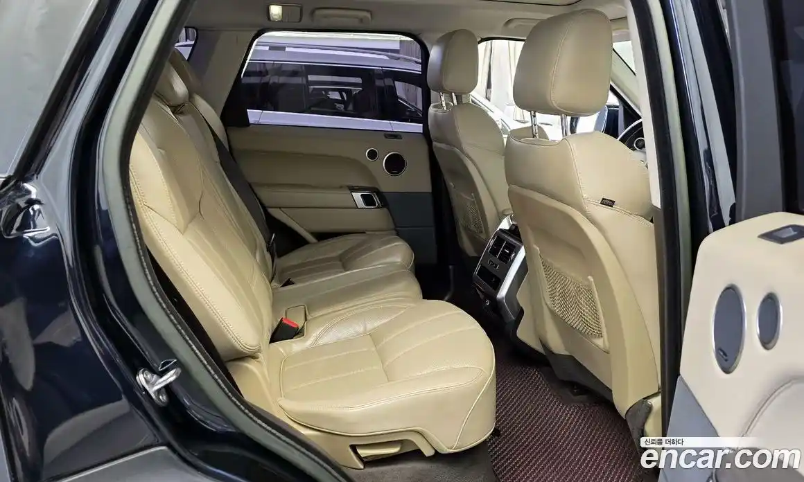 Land Rover Range-Rover Sport 2015 3.0 Автомат в Москве № 252789, фото 12