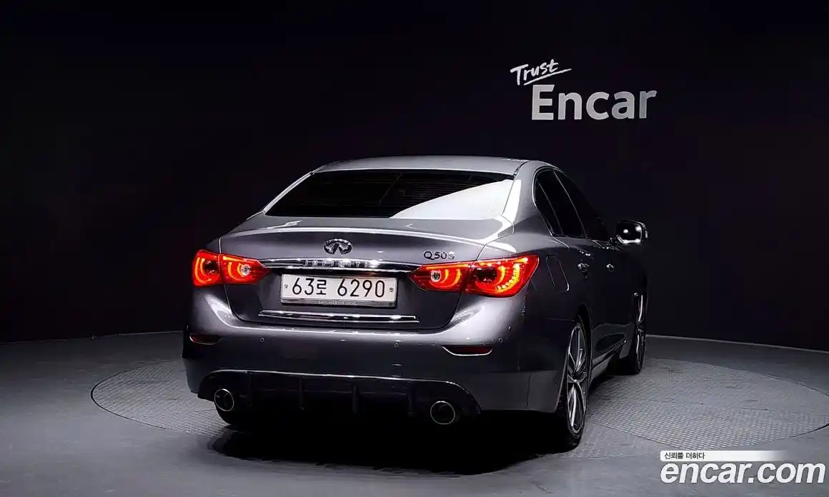 Infiniti Q50 2016 3.5 Автомат в Москве № 256157, фото 17