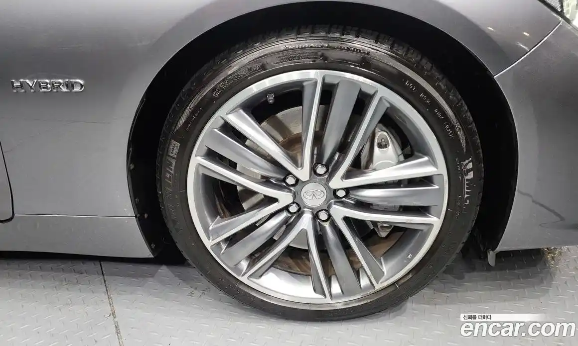 Infiniti Q50 2016 3.5 Автомат в Москве № 256157, фото 19