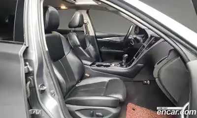 Infiniti Q50 2016 3.5 Автомат в Москве № 256157, миниатюра 2