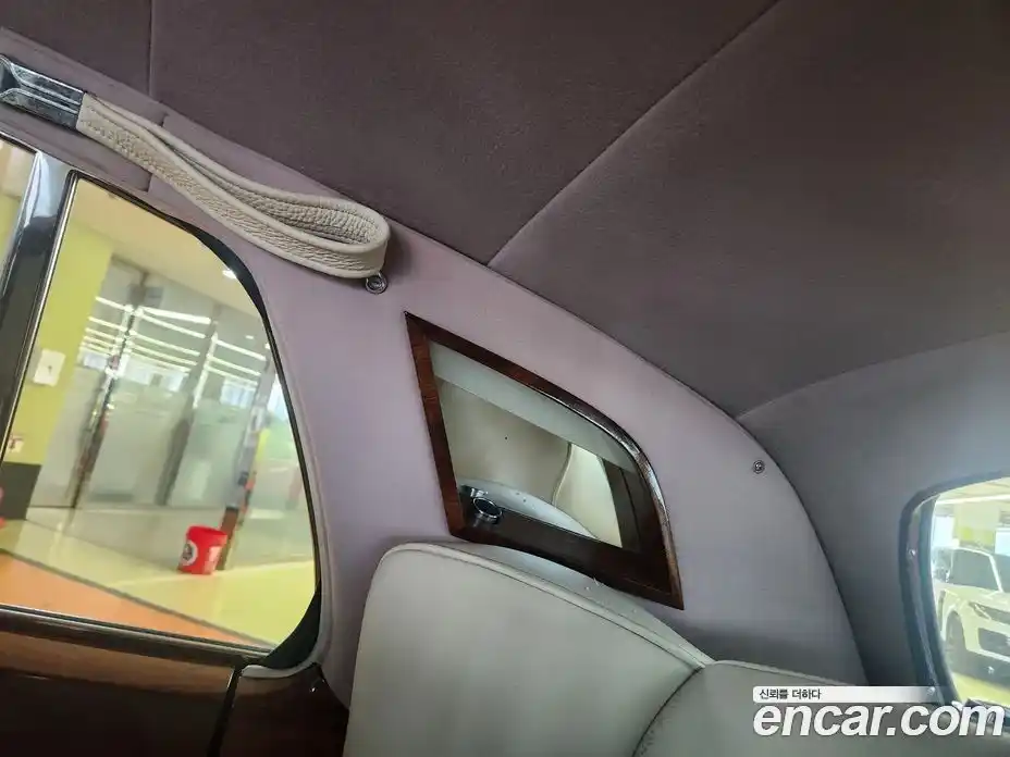 Rolls-Royce Phantom 1980 6.7 Автомат в Москве № 256733, фото 12