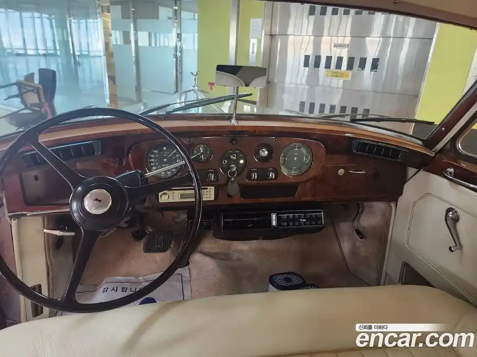 Rolls-Royce Phantom 1980 6.7 Автомат в Москве № 256733, фото 19