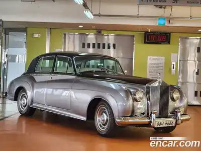 Rolls-Royce Phantom 1980 6.7 Автомат в Москве № 256733, миниатюра 5