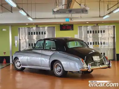 Rolls-Royce Phantom 1980 6.7 Автомат в Москве № 256733, миниатюра 6