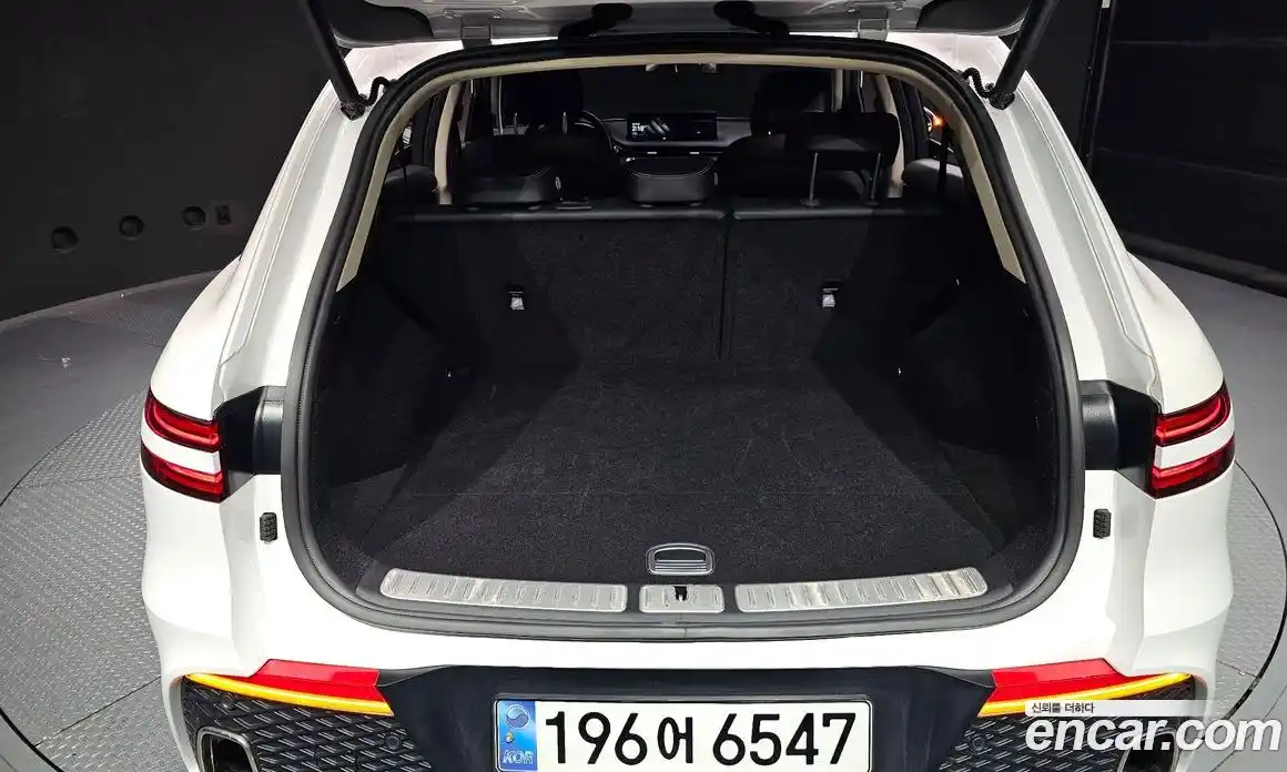 Genesis GV70 2024 2.5 Автомат в Москве № 25708, фото 14