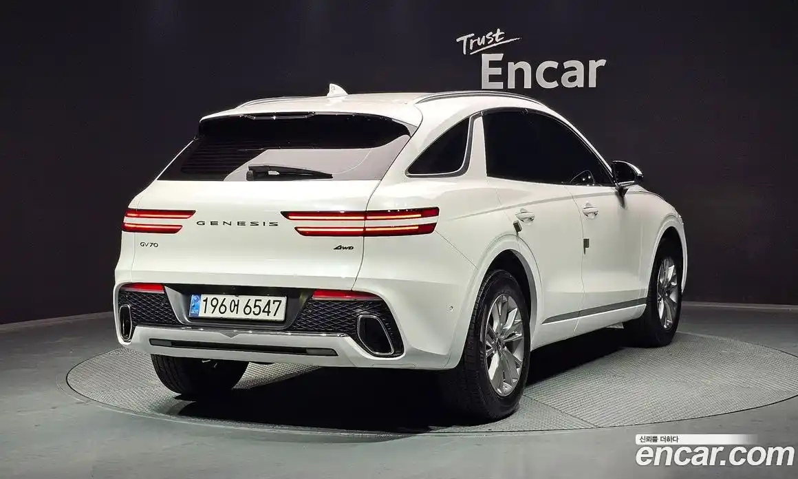 Genesis GV70 2024 2.5 Автомат в Москве № 25708, фото 4