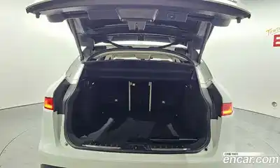 Jaguar F-Pace 2019 2.0 Автомат в Москве № 267964, миниатюра 11