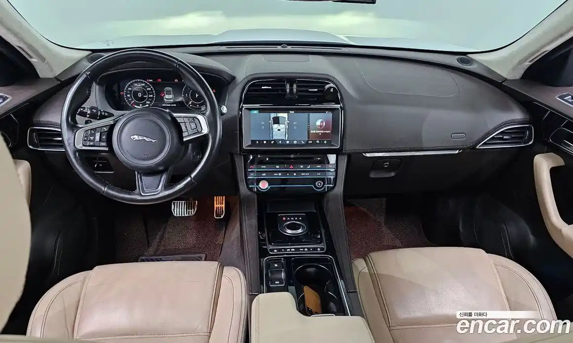 Jaguar F-Pace 2019 2.0 Автомат в Москве № 267964, фото 16