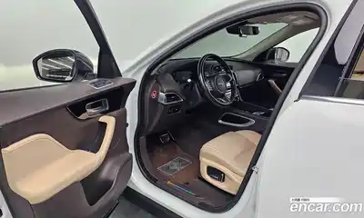 Jaguar F-Pace 2019 2.0 Автомат в Москве № 267964, миниатюра 5