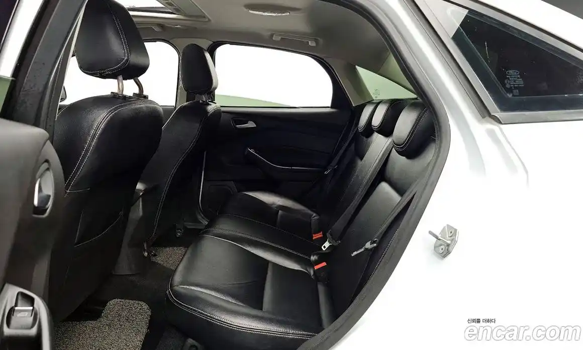 Ford Focus 2013 2.0 Автомат в Москве № 273012, фото 5