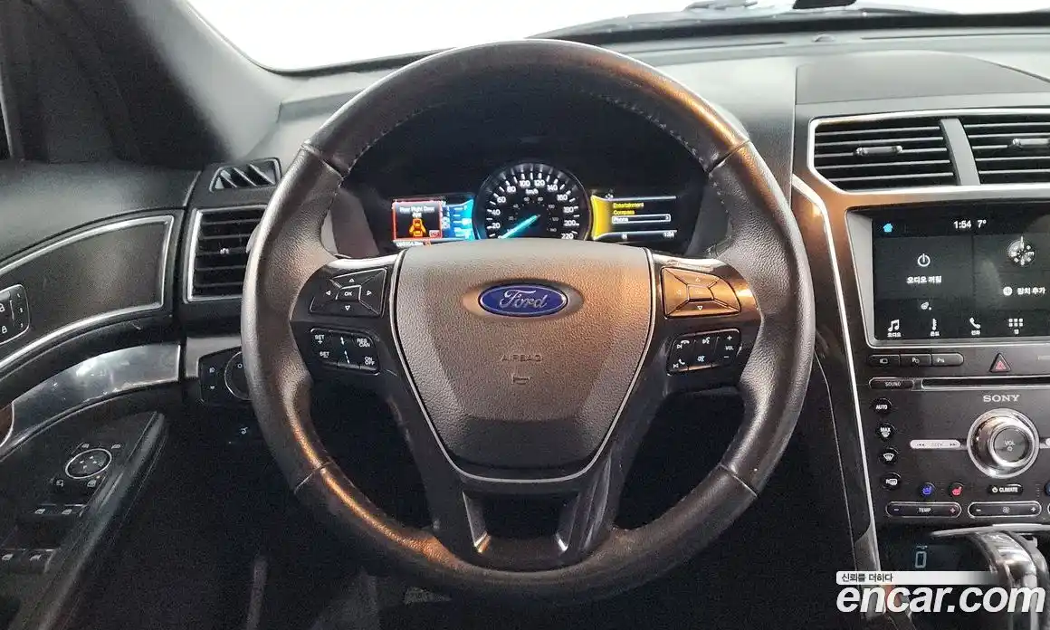 Ford Explorer 2017 2.3 Автомат в Москве № 273441, фото 16