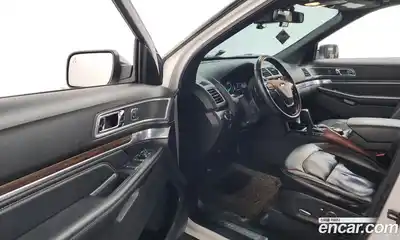 Ford Explorer 2017 2.3 Автомат в Москве № 273441, миниатюра 8
