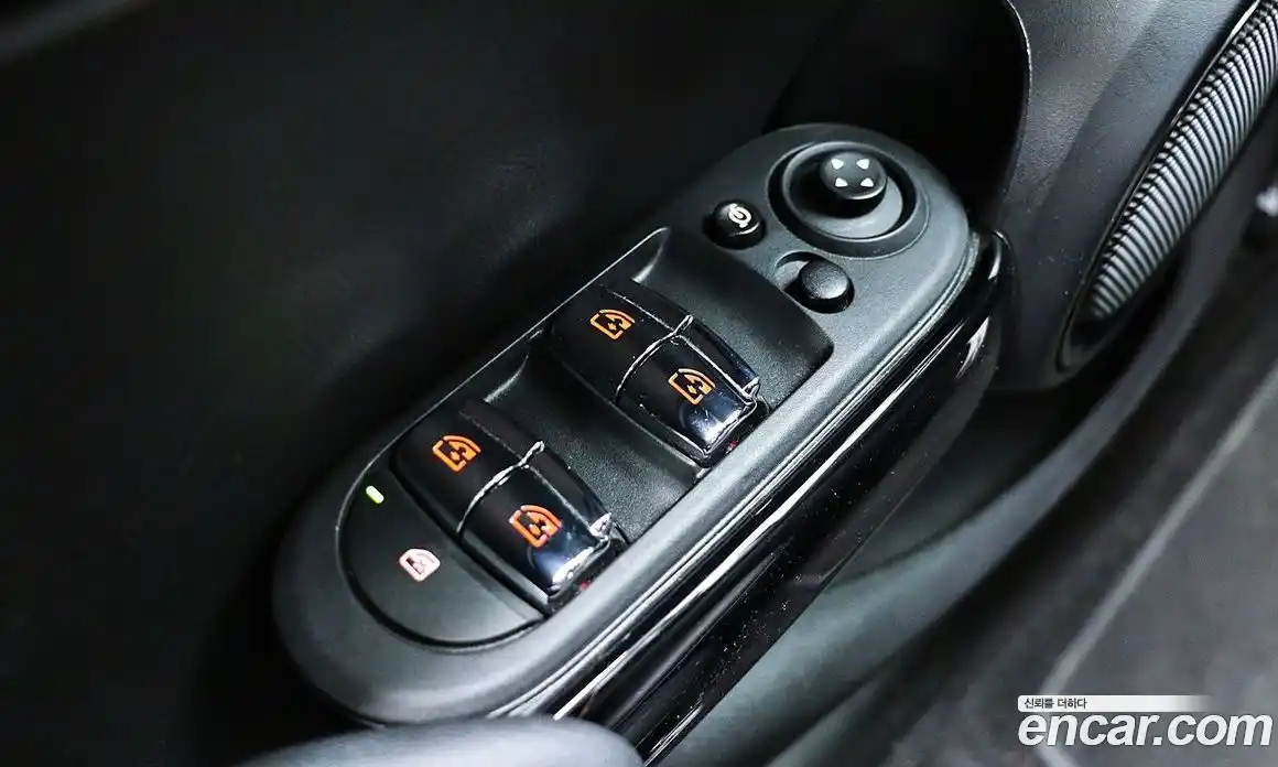 Mini Cooper 2022 2.0 Автомат в Москве № 274225, фото 10