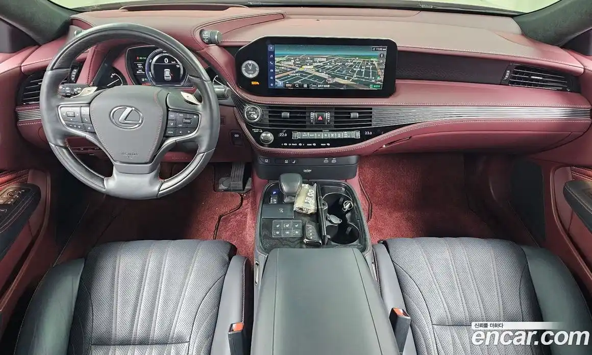 Lexus LS 2023 3.5 Автомат в Москве № 275453, фото 14