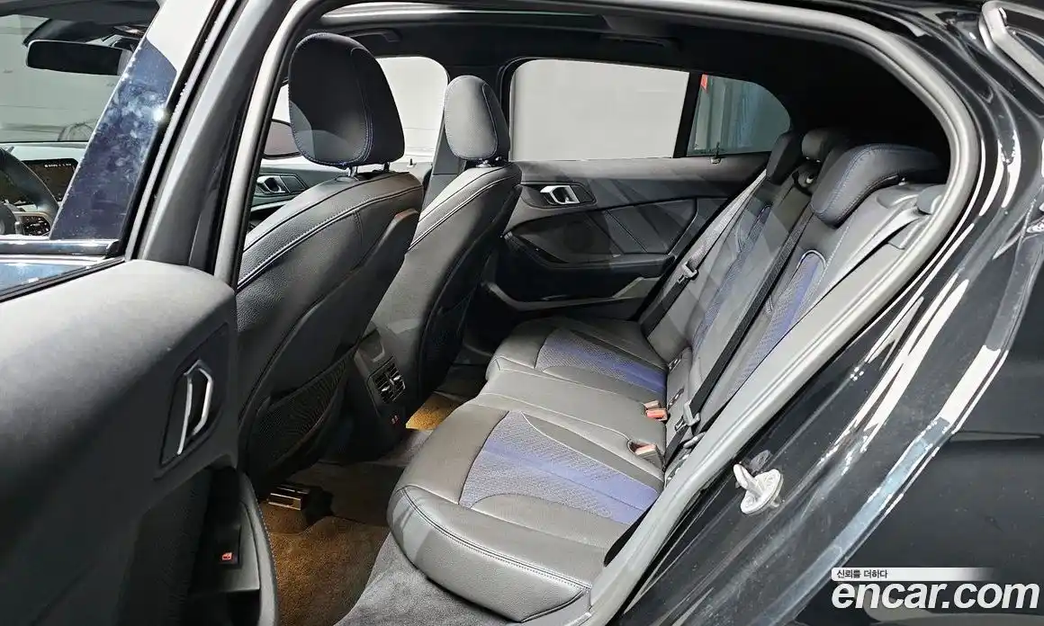 BMW 1-Series 2024 2.0 Автомат в Москве № 278353, фото 12