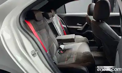 Mercedes-Benz A-Class 2024 2.0 Автомат в Москве № 285095, миниатюра 8