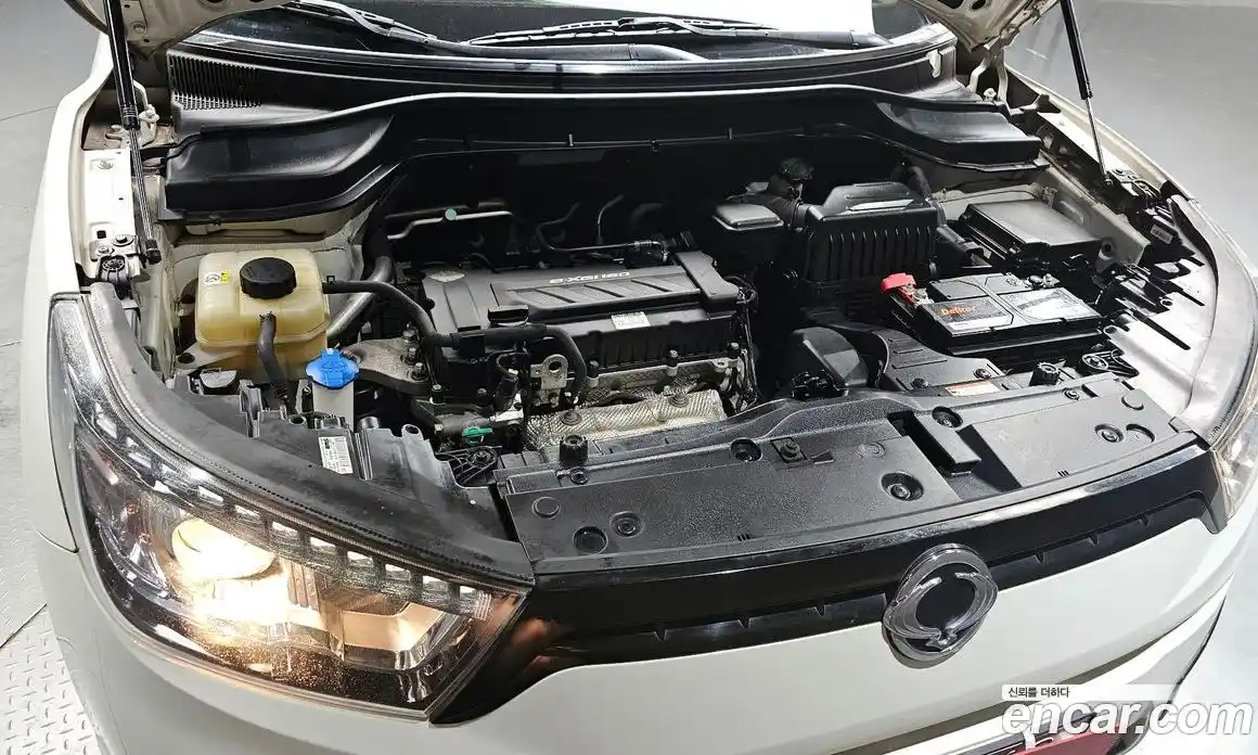 SsangYong TIBOLI 2015 1.6 Автомат в Москве № 28578, фото 17