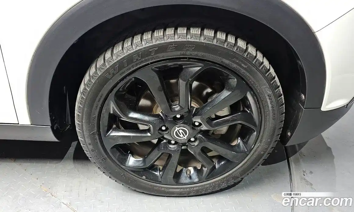 SsangYong TIBOLI 2015 1.6 Автомат в Москве № 28578, фото 7