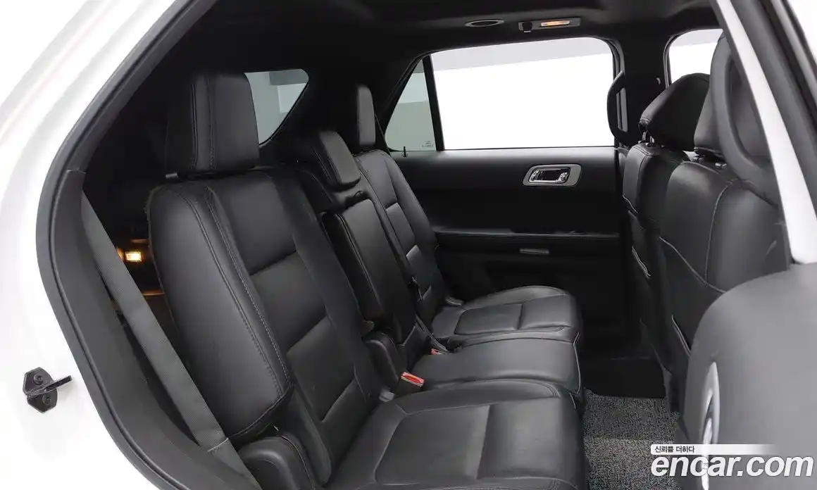 Ford Explorer 2015 3.5 Автомат в Москве № 285803, фото 13