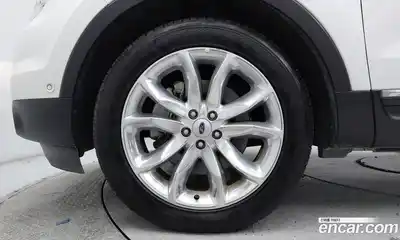 Ford Explorer 2015 3.5 Автомат в Москве № 285803, миниатюра 5