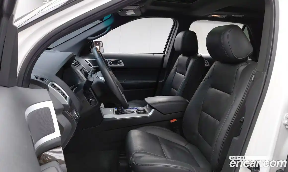 Ford Explorer 2015 3.5 Автомат в Москве № 285803, фото 10