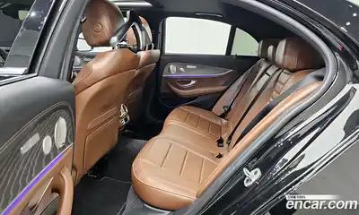 Mercedes-Benz E-Class 2023 2.0 Автомат в Москве № 292136, миниатюра 12