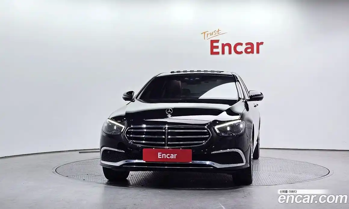 Mercedes-Benz E-Class 2023 2.0 Автомат в Москве № 292136, фото 6