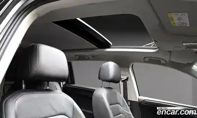 Volkswagen Tiguan 2020 2.0 Автомат в Москве № 301202, миниатюра 11