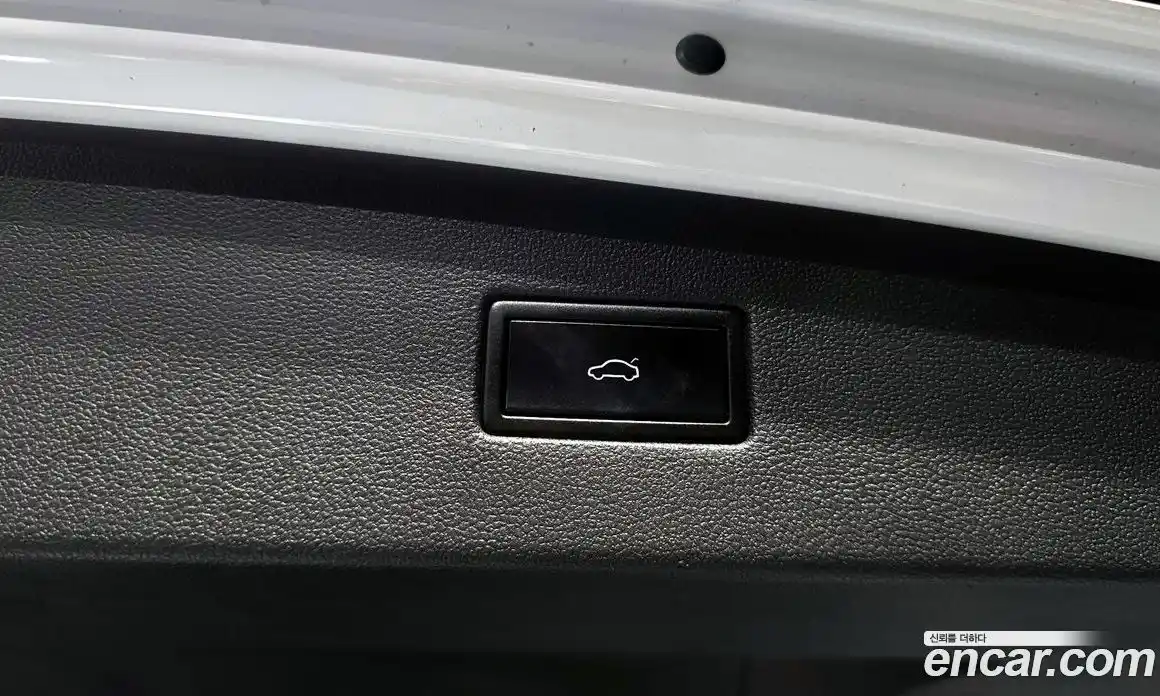 Volkswagen Tiguan 2020 2.0 Автомат в Москве № 301202, фото 17